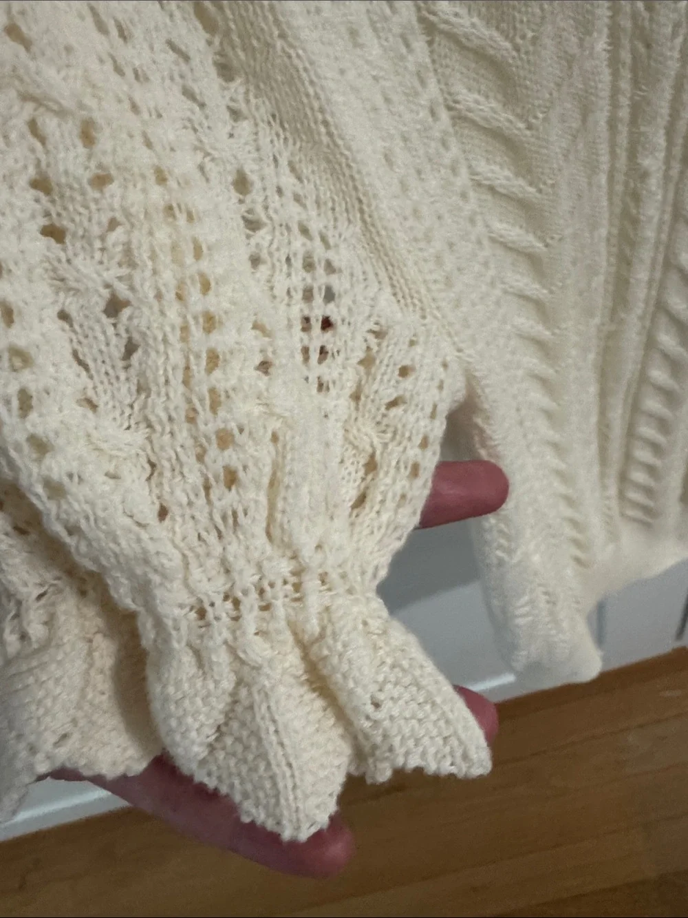 GAP kids Cream Cable-Knit Puff Sleeve Top